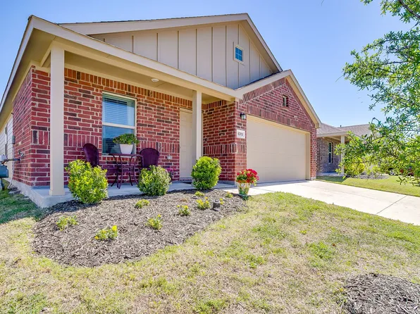 8313 Fawn Creek Dr, Fort Worth, TX 76123
