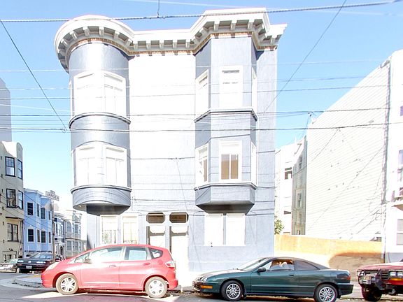 3rd image of 840 Greenwich St #A