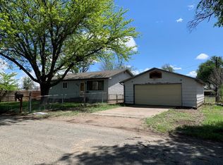 207 9th St, Fowler, CO 81039
