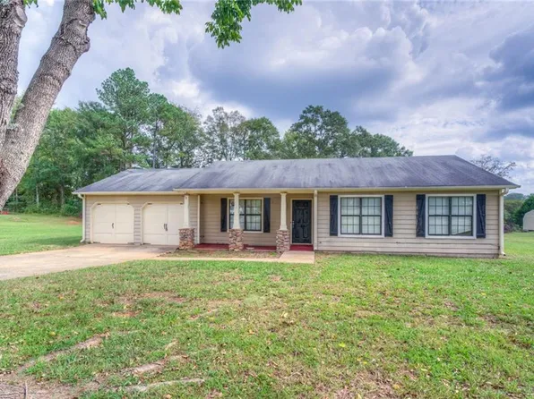 2001 Raymonds Dr, Loganville, GA 30052