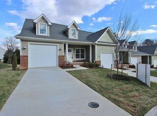 5395 Crossbow Cir, Roanoke, VA 24018