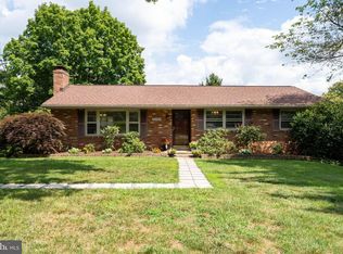 25007 Woodfield Rd, Damascus, MD 20872