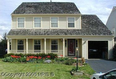 4th image of 21042 Lowell Ct