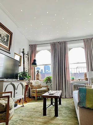 Rented by Corcoran | media 6