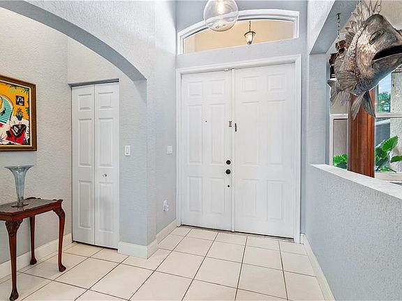 5th image of 5215 NW 51st St