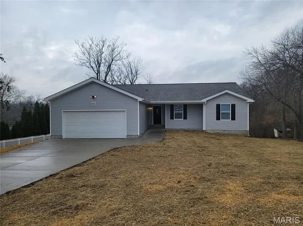 1051 Smith Ave, Saint Louis, MO 63135