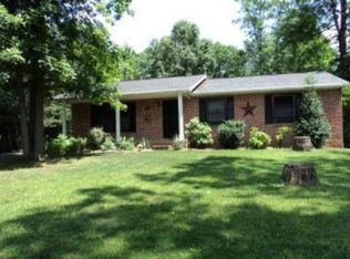 116 Woodland Dr, Pottsville, PA 17901