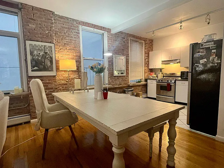 425 Keap St #4A — Photo 17