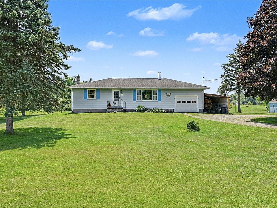 1st image of 36 McKay St