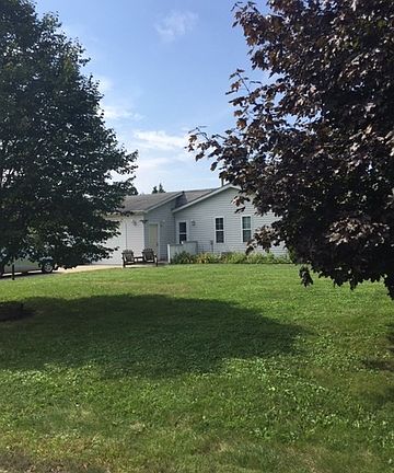 4th image of 17W301 Crest Ave