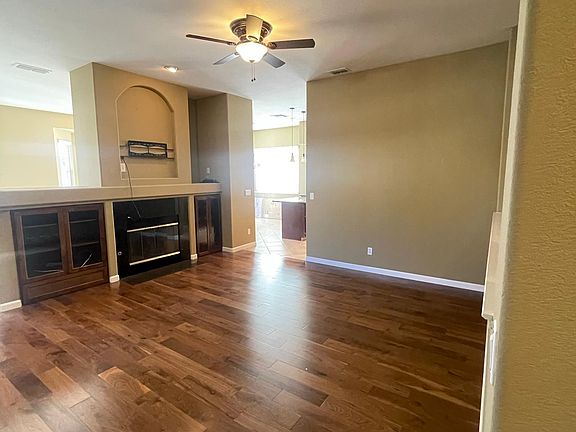 4th image of 5215 Brondsbury Ln