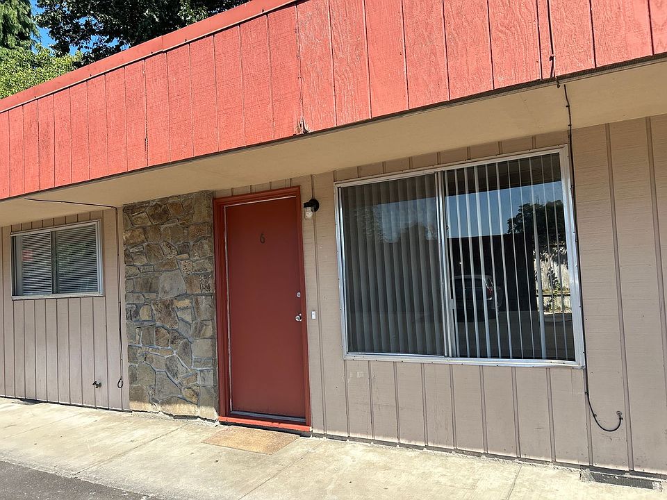 1st image of 486 Buckeye St APT 6