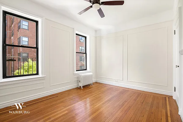 Sold by Warburg | media 5