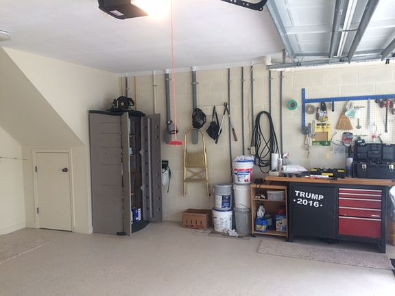 4th image of 2332 1st Ave APT B