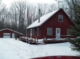 10099 Woods Rd, Gladwin, MI 48624