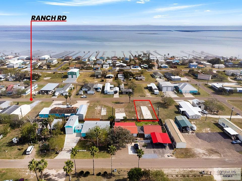 1st image of 207 Ranch Dr #4