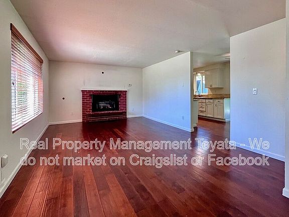 2nd image of 3326 Granada Way