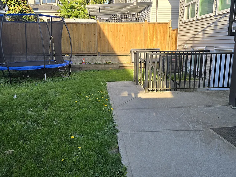 23267 137th Ave — Photo 7