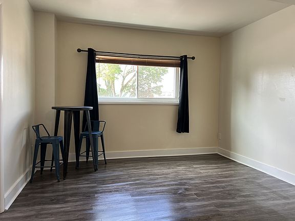3rd image of 341 Martin Ave #3