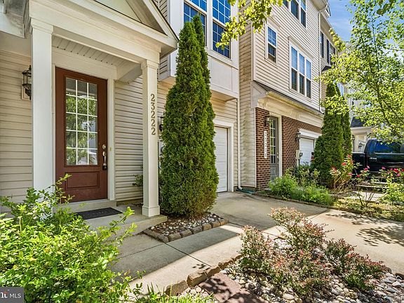 3rd image of 23222 Mountain Laurel Ln