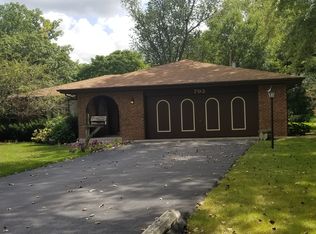 793 Exmoor Rd, Olympia Fields, IL 60461