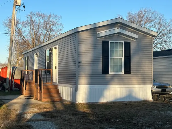 1200 W Rachael Way, Rushville, IN 46173