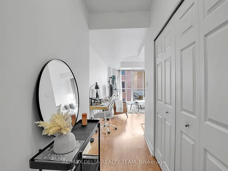 134 York St #205 — Photo 8