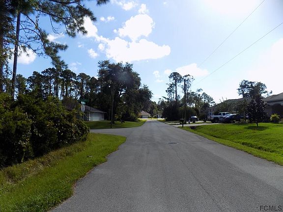 4th image of 8 Woodfield Dr
