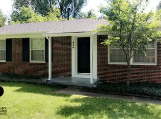 626 Rogers Rd, Lexington, KY 40505