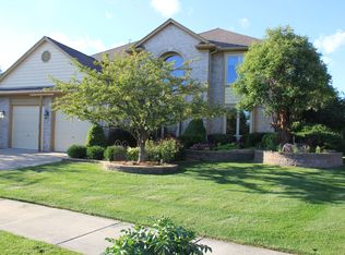 16251 Berry Ln, Macomb, MI 48044