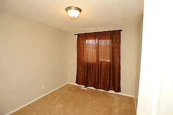 1038 Taradale Dr NE #M — Photo 11