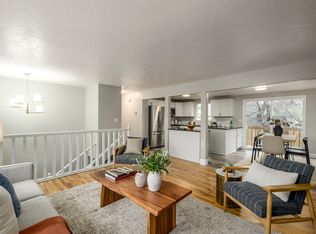 199 Lynn Cir, Sandy, UT 84070