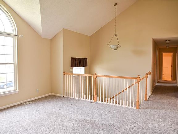 3rd image of 2418 24th St