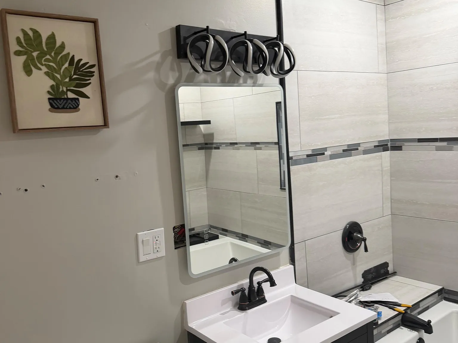 4 bed, 2.0 bath, 1350 sqft, $1,226 — Photo 3