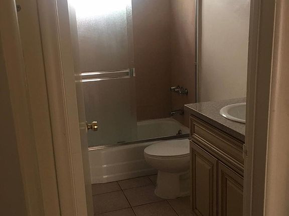 5th image of 3426 Mentone Ave APT 3