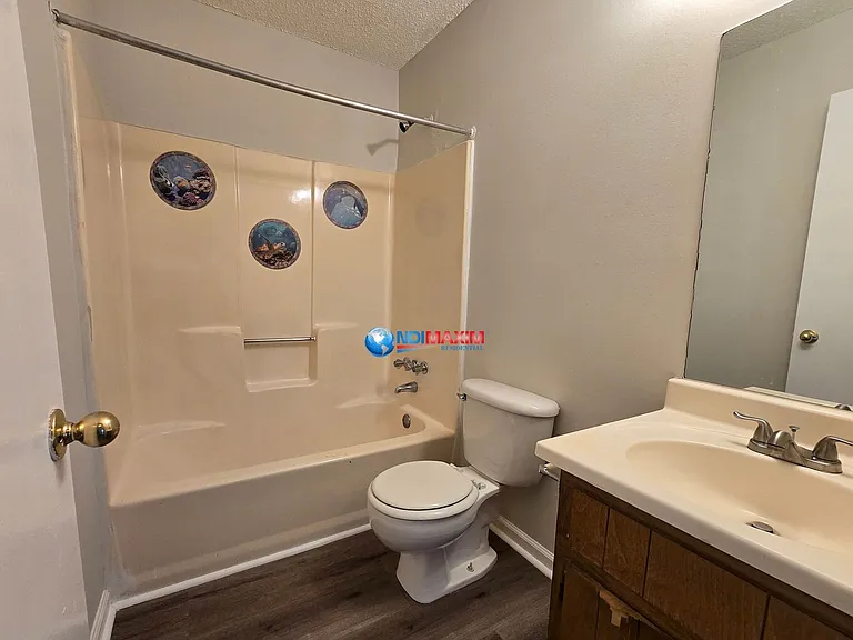 493 Stone Mountain St #11 — Photo 12