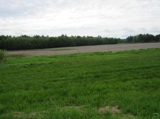 917 Gore Rd, Highgate Center, VT 05459