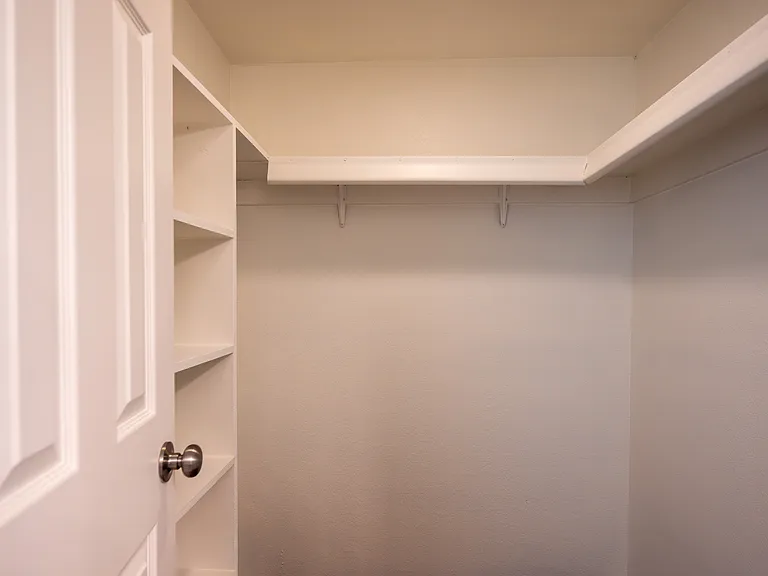 3346 W Starfall Pl — Photo 10