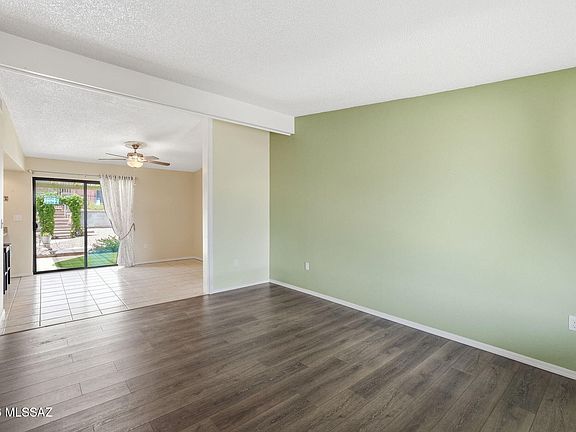 4th image of 310 E 5th Pl