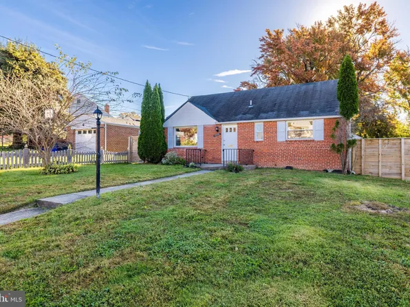 12621 Epping Rd, Silver Spring, MD 20906