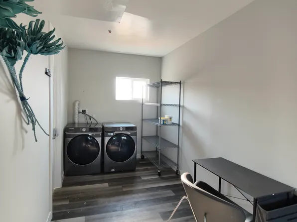 1280 W 37th Pl, Los Angeles, CA