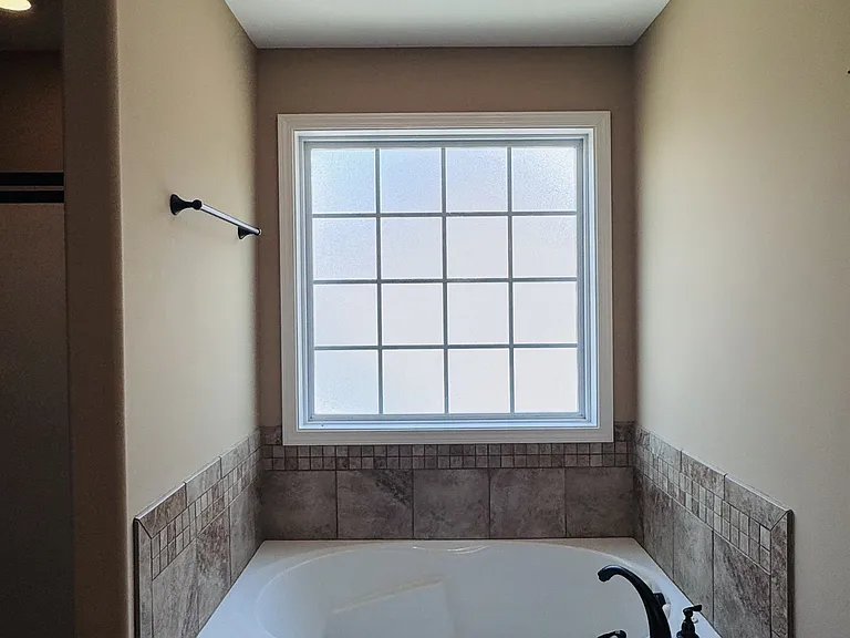 2469 Senseney Dr — Photo 10
