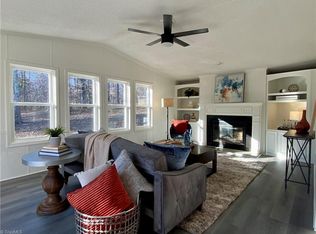 2801 Eagle Point Dr, Trinity, NC 27370