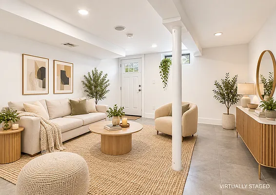 Living room, photo 1