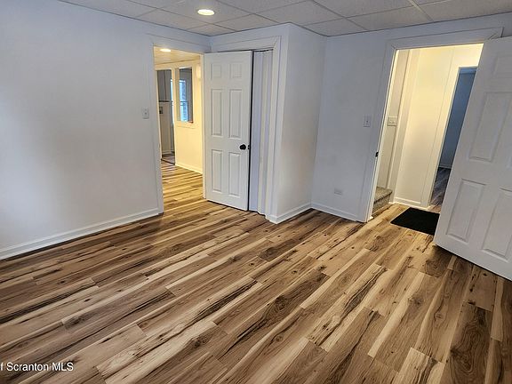 5th image of 38 Prospect St