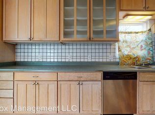 406 Dartmouth Dr SE, Albuquerque, NM 87106
