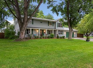 5900 Chapel Dr, Edina, MN 55439