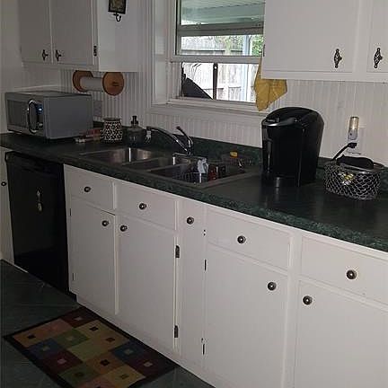 4th image of 1106 E Brown Ln