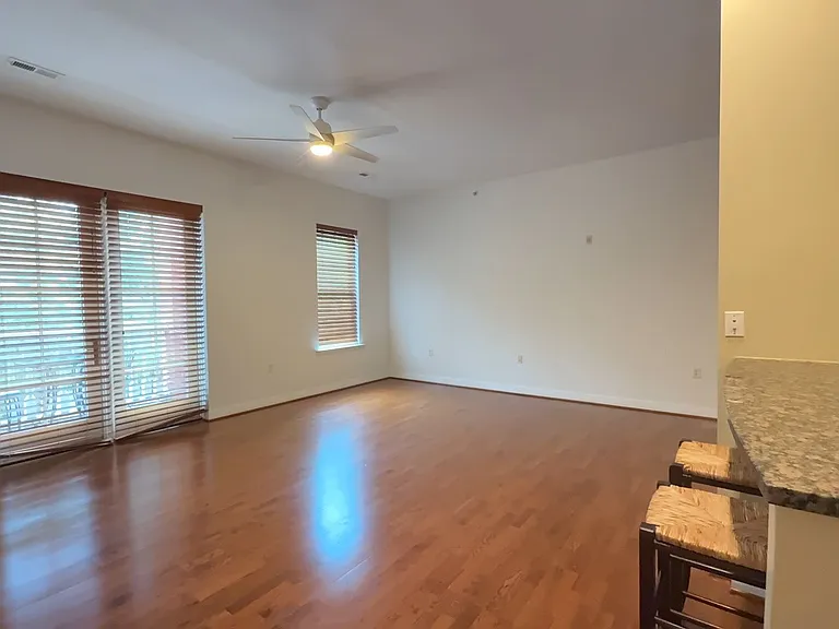 450 W Princess Anne Rd #308 — Photo 8