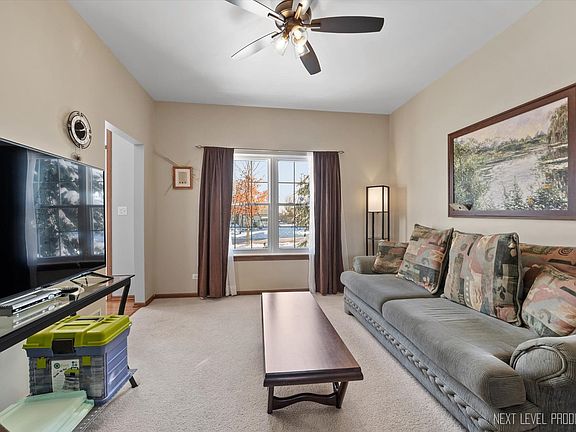 5th image of 203 Magnolia Dr